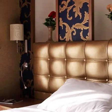 Mira Alsancak Hotell 3*