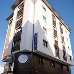 Szálloda Mira Alsancak 3*