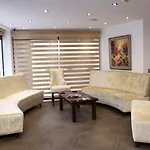 Mira Alsancak Szálloda 3*