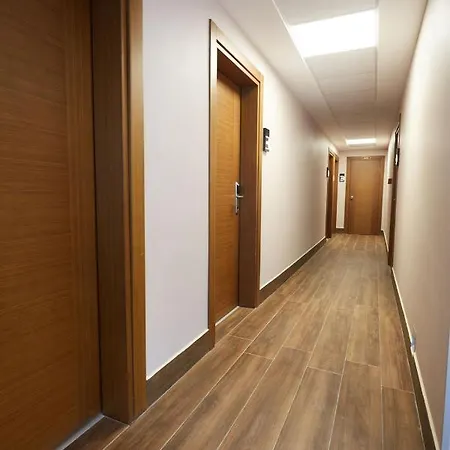 Mira Alsancak 3* İzmir